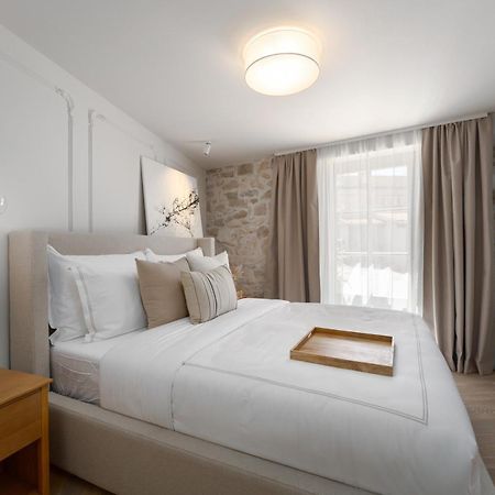 Silent Stone Apartment Vrsar Exterior photo